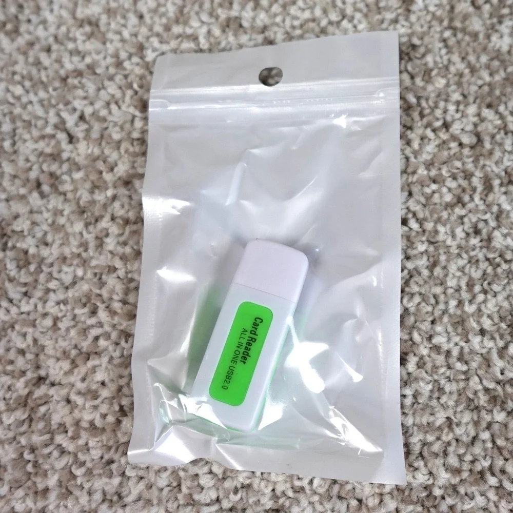 All In One‎ USB 2.0 Card Reader Portable Memory Card Adapter White Green New